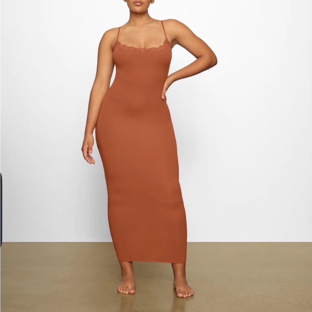 SKIMS Bronze Fits Everyone Corded Lace Long Slip Dress S